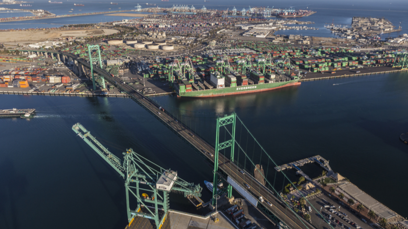 Port automation threatens US West Coast labor peace Journal of